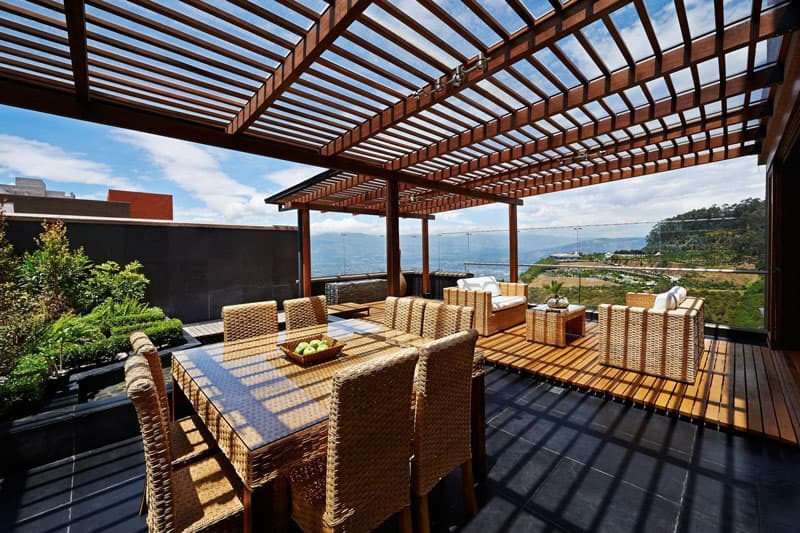 Pose de pergolas Saint-Satur